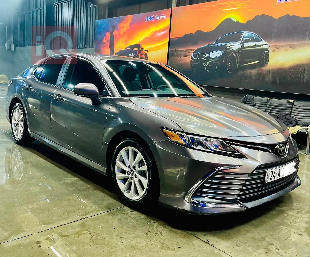 تۆیۆتا کامری